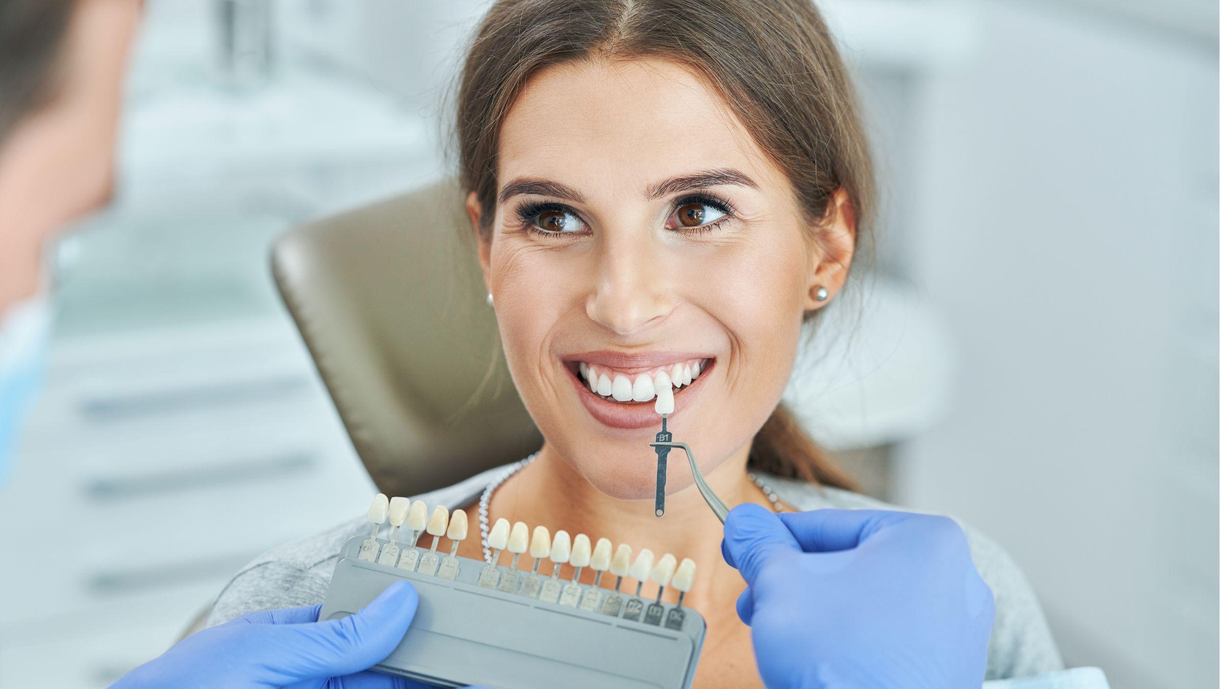 Sbiancamento dentale: aggiornamento 2025 su metodi, risultati e sicurezza