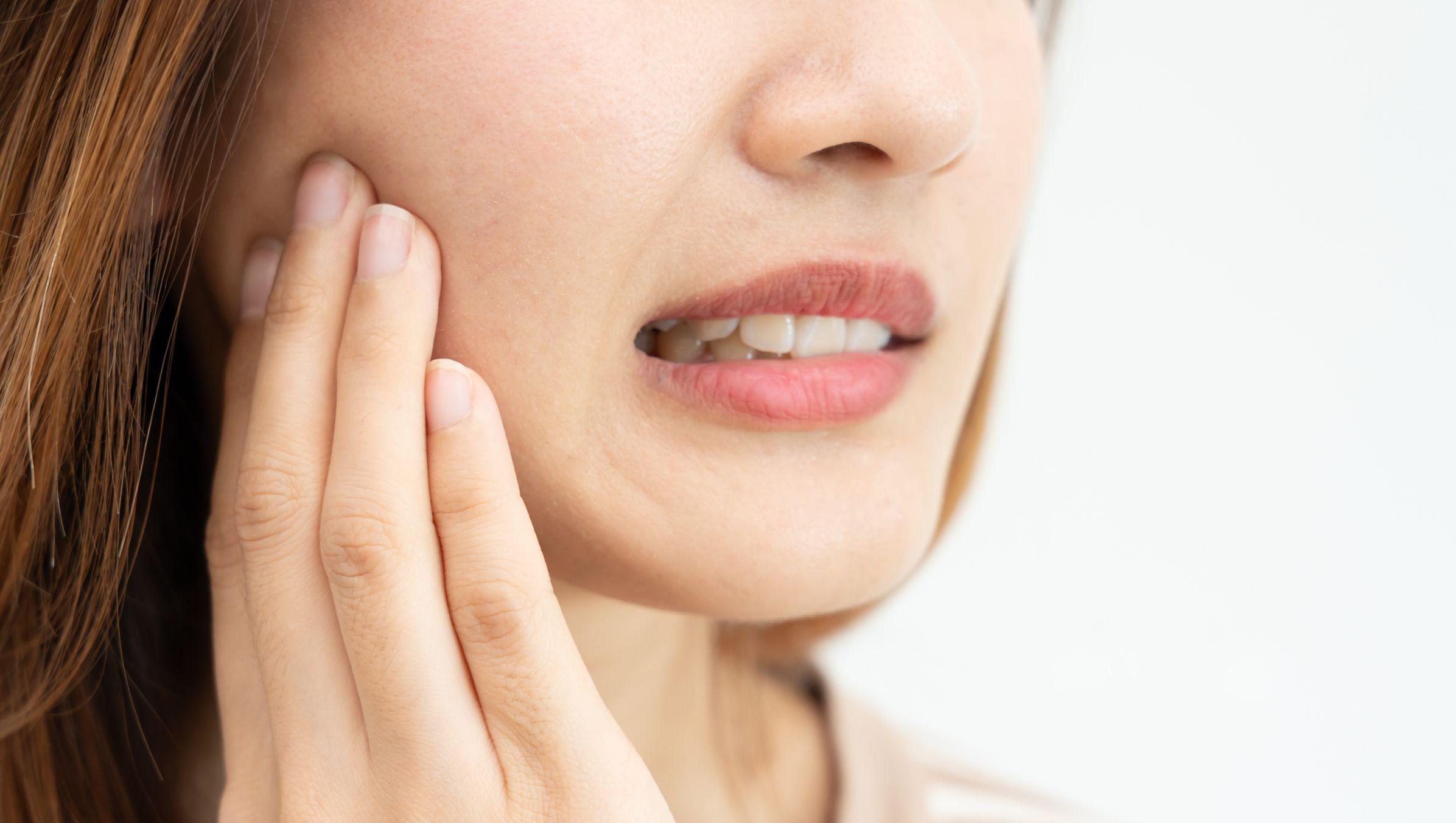 Dente del Giudizio: sintomi, cure e tecniche moderne