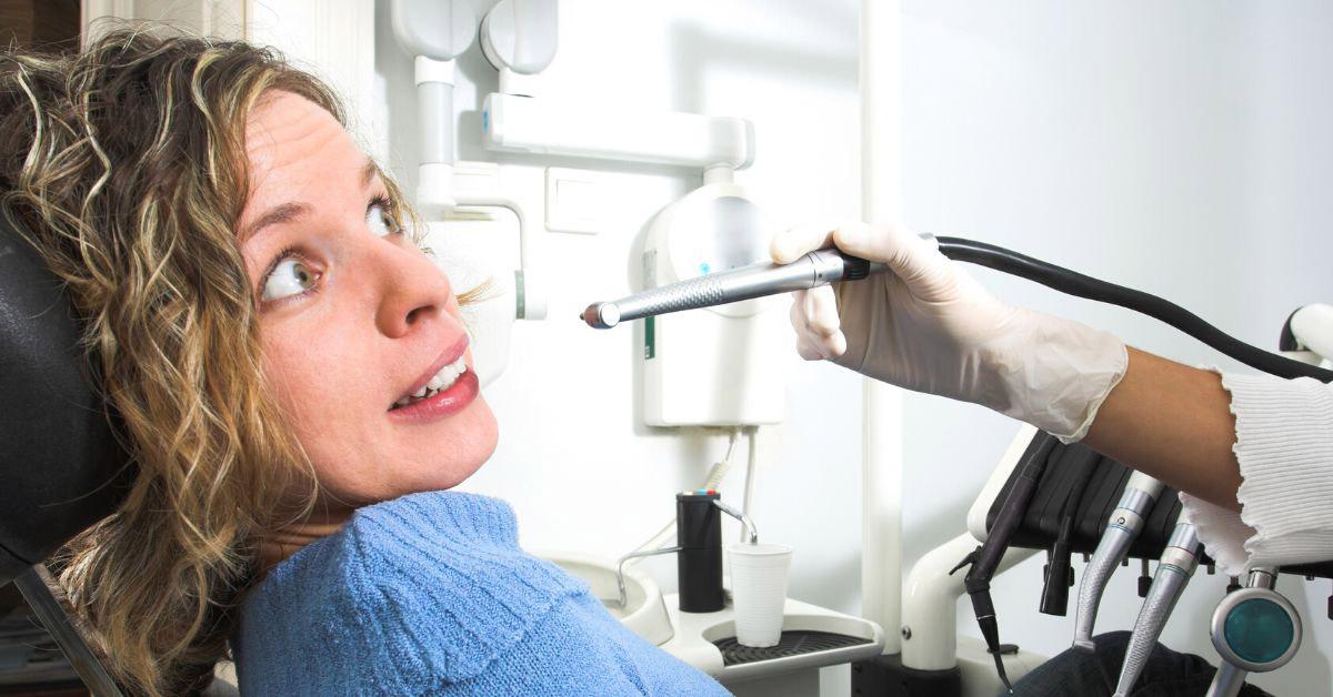 Paura del dentista: cosa fare?