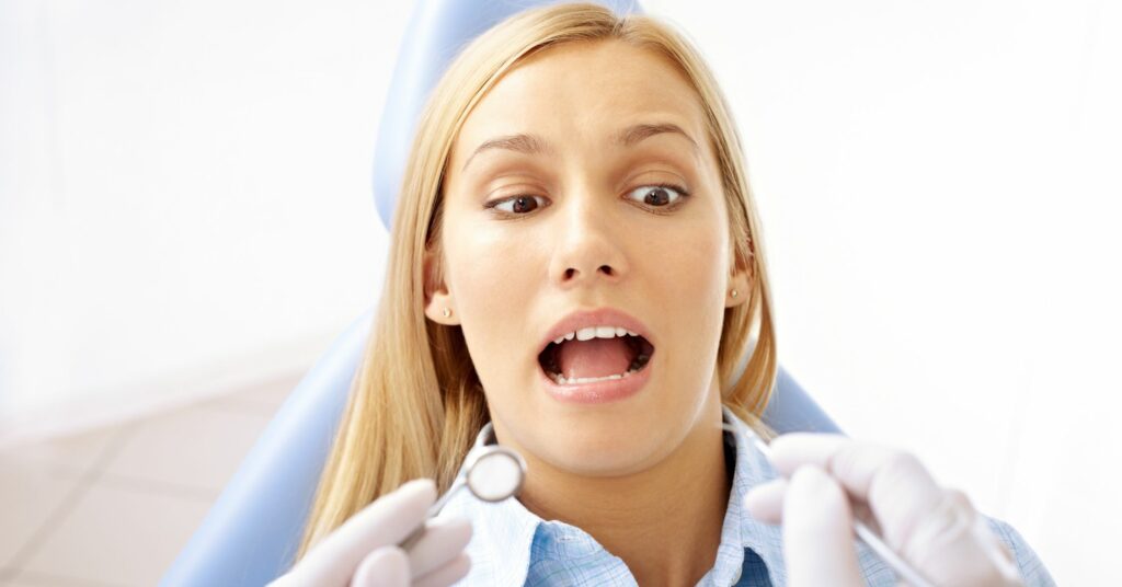 Cover fobia del dentista